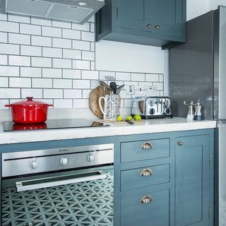 Self-made cabinets kept costs down in this kitchen makeover | Ideal Home