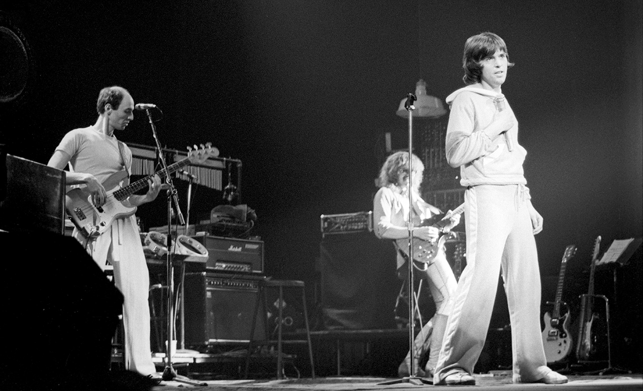 Genesis live in 1974