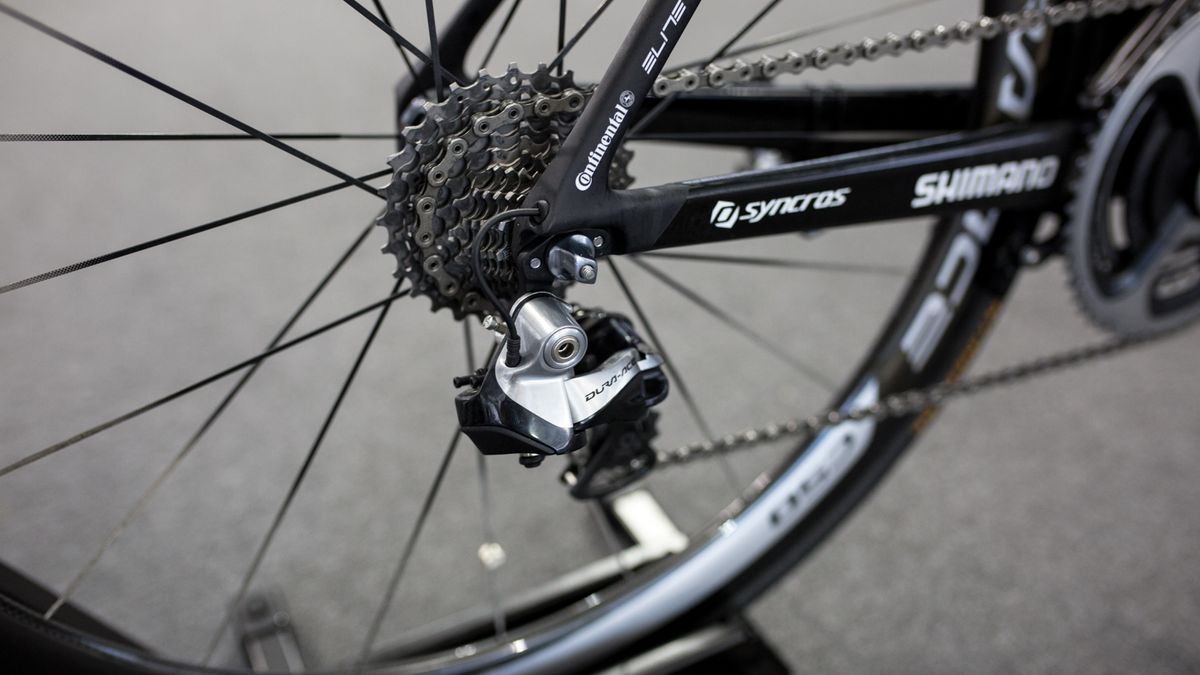 The Di2 cables comes neatly out of the rear dropout