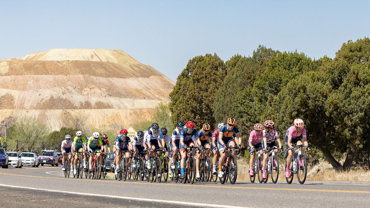 EF Education Tibco SVB patrolled the front early, successfully defending the polka dot jersey warn by Krista Dobel-Hickok.