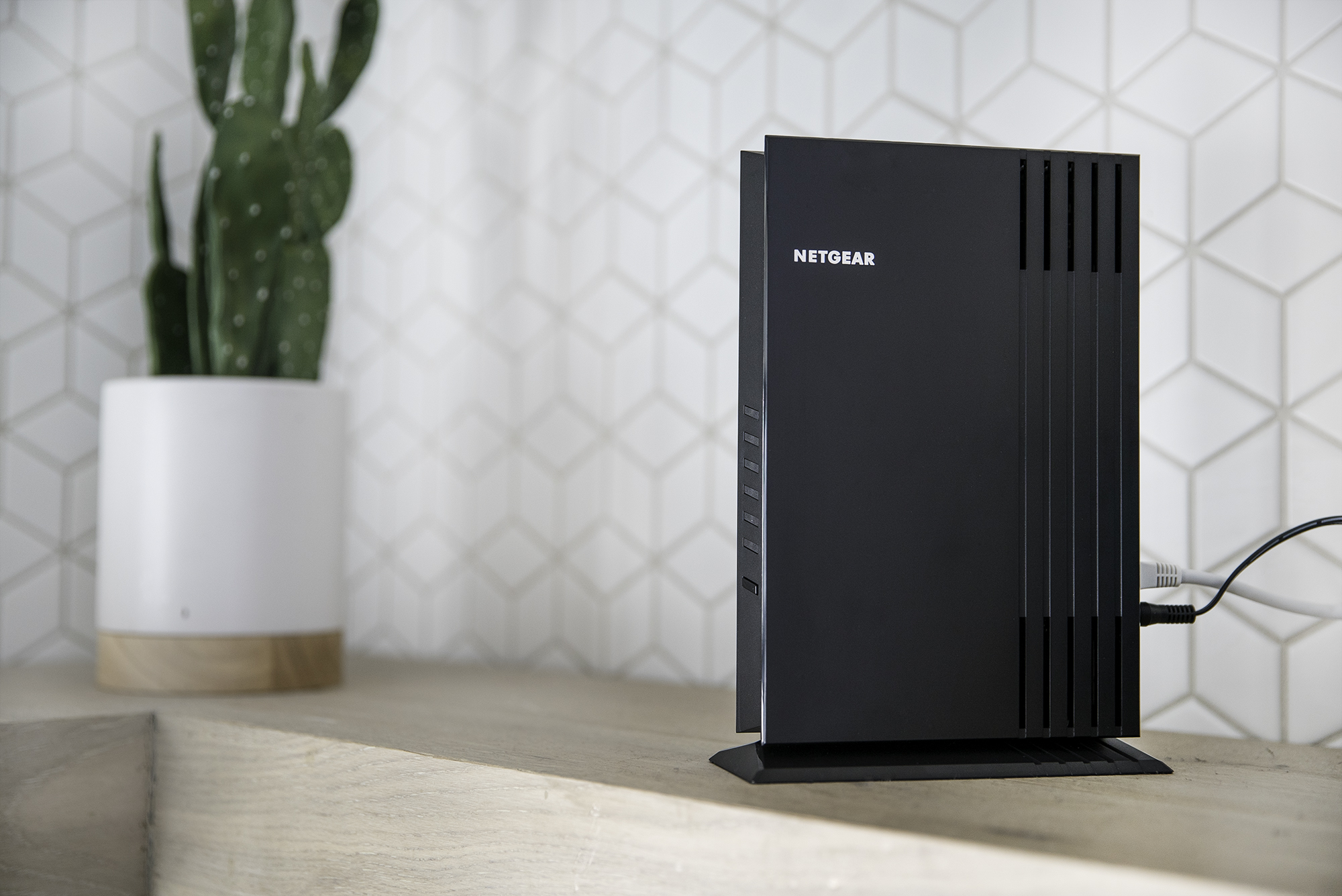 Netgear AX1800 Mesh Extender (EAX20) review | Tom's Guide