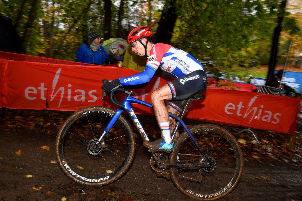 OVERIJSE BELGIUM NOVEMBER 20 Lars Van Der Haar of The Netherlands and Team Baloise Trek Lions competes during the 62nd UCI Cyclocross World Cup Druivencross Overijse 2022 Mens Elite CXWorldCup Overijse Cyclocross on November 20 2022 in Overijse Belgium Photo by Luc ClaessenGetty Images