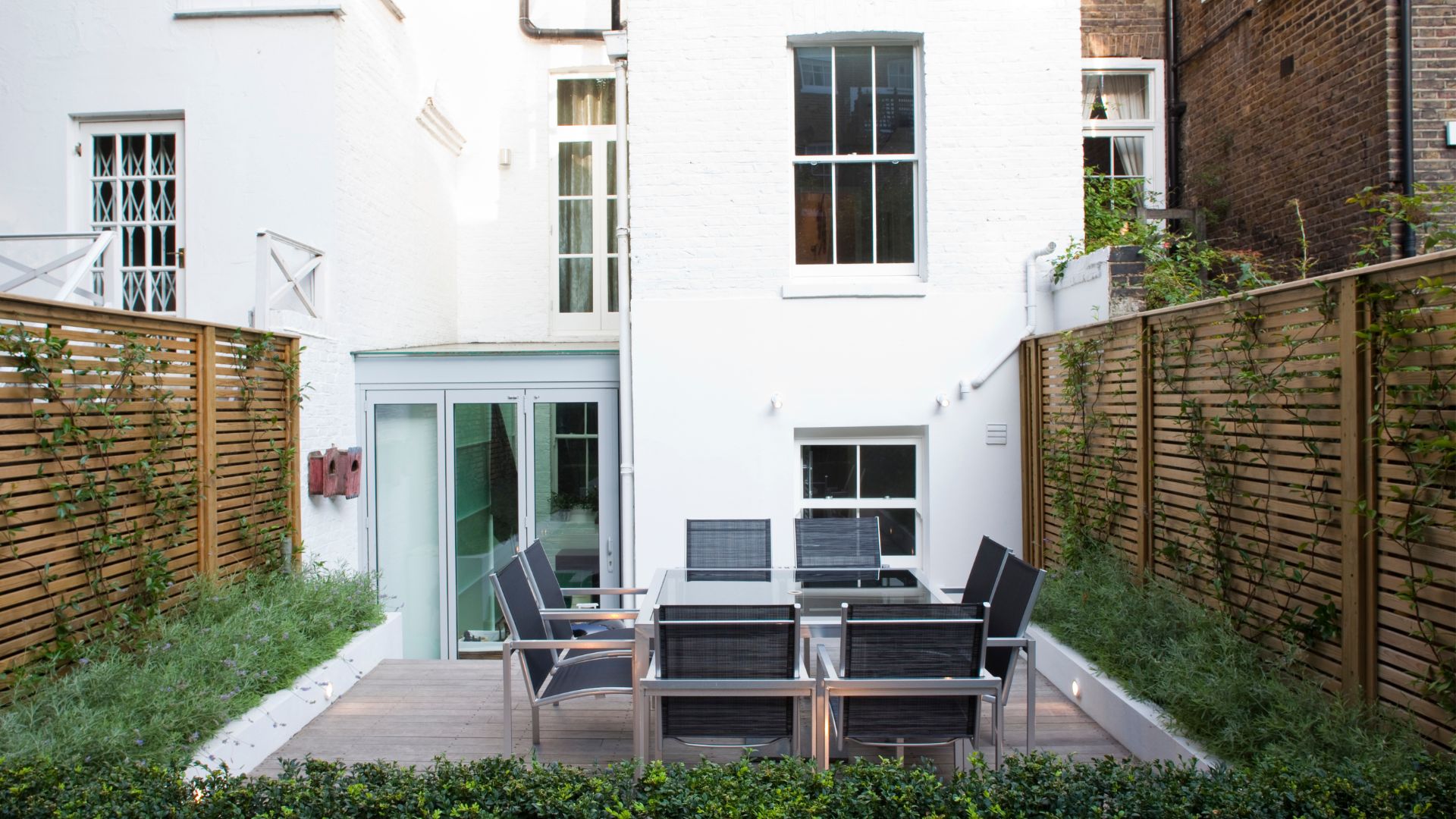 picture of large garden furniture set in small garden