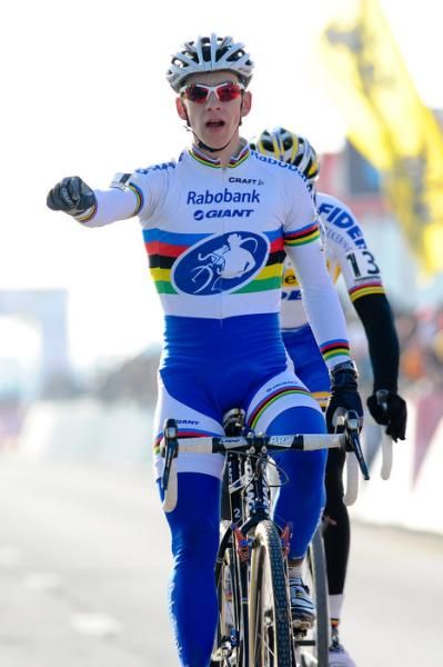 Runner-up Lars van der Haar (Rabobank-Giant Off-road Team) delivered a 1-2 finish for his team and won the Superprestige series.