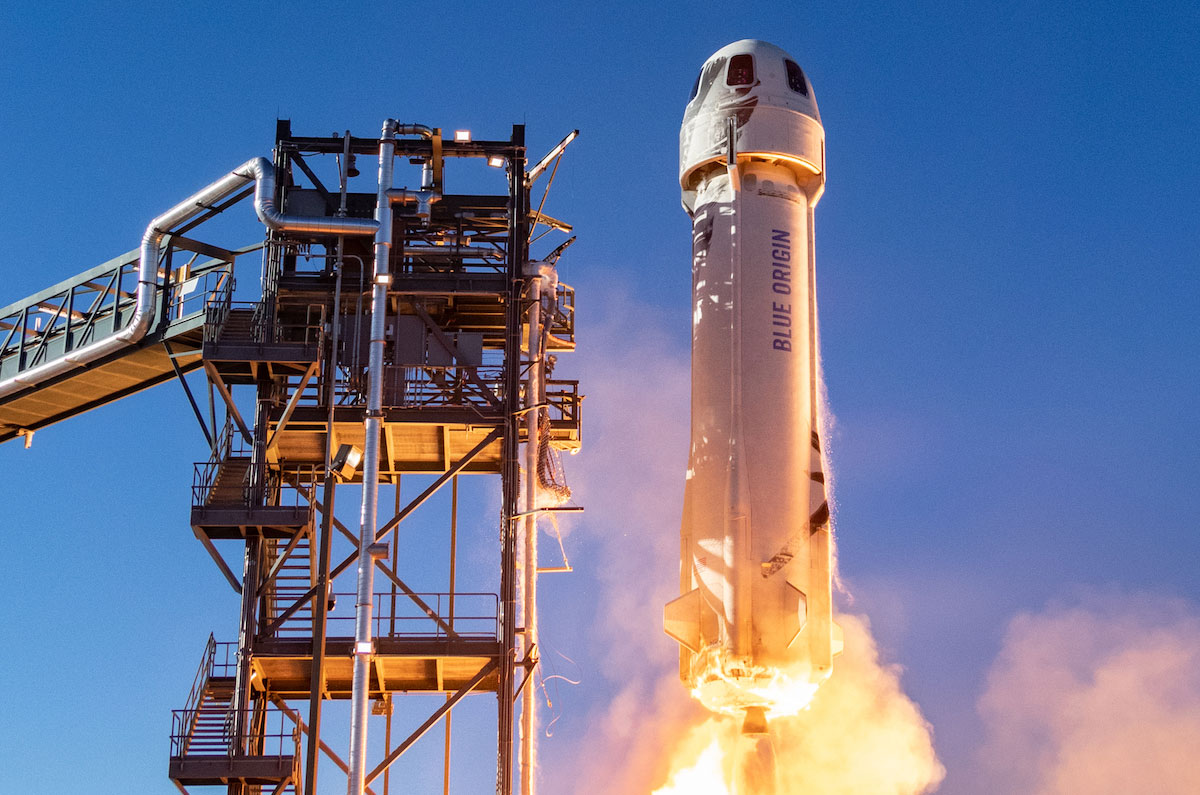 Blue Origin's New Shepard launcher lifts off the company's West Texas launch site during a suborbital test flight.  Blue Origin has set July 20 for its first crewed flight, including founder Jeff Bezos and the winner of the auction which made a bid of $ 28 million.