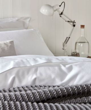 Christy bedsheets sateen 4000 thread count
