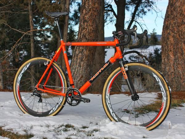 Ryan Trebon (Kona) is hard to miss aboard this ultra-tall - and very orange - Kona Major Jake with custom geometry.