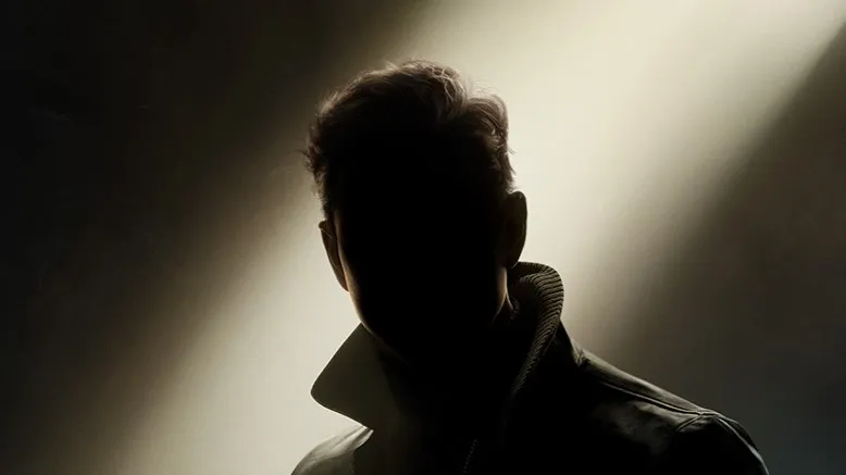 The silhouette of James Bond in 007 First Light 