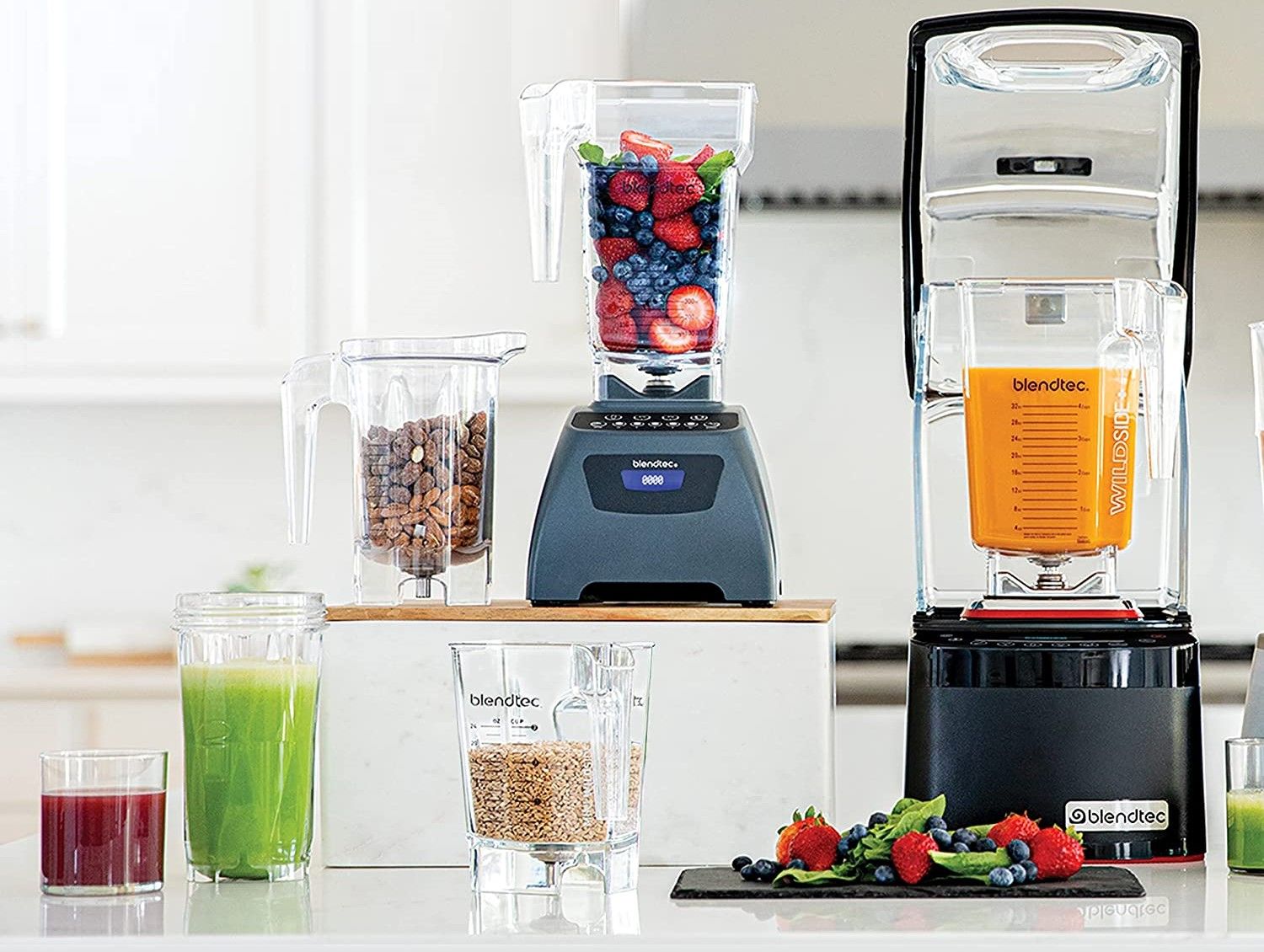 Vitamix vs Blendtec Blenders