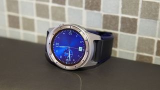 ZTE Quartz wear OS smartwatch on a table.