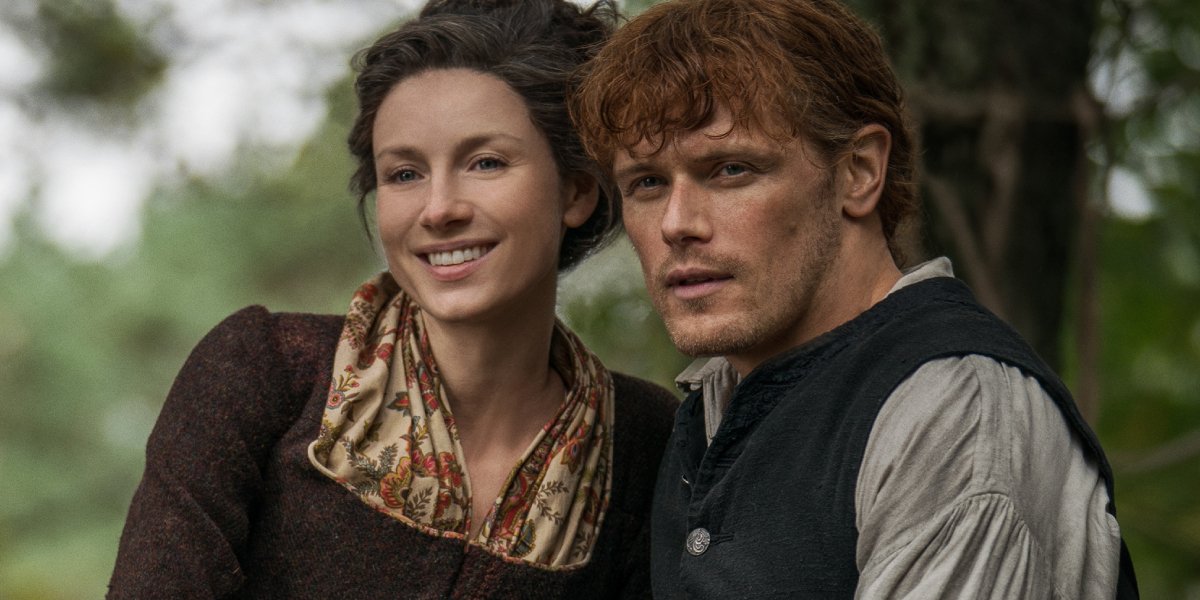 Caitriona Balfe and Sam Heughan on Outlander