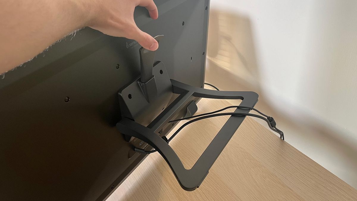 Xencelabs Pen Display 24+ rear showing Tilt Stand