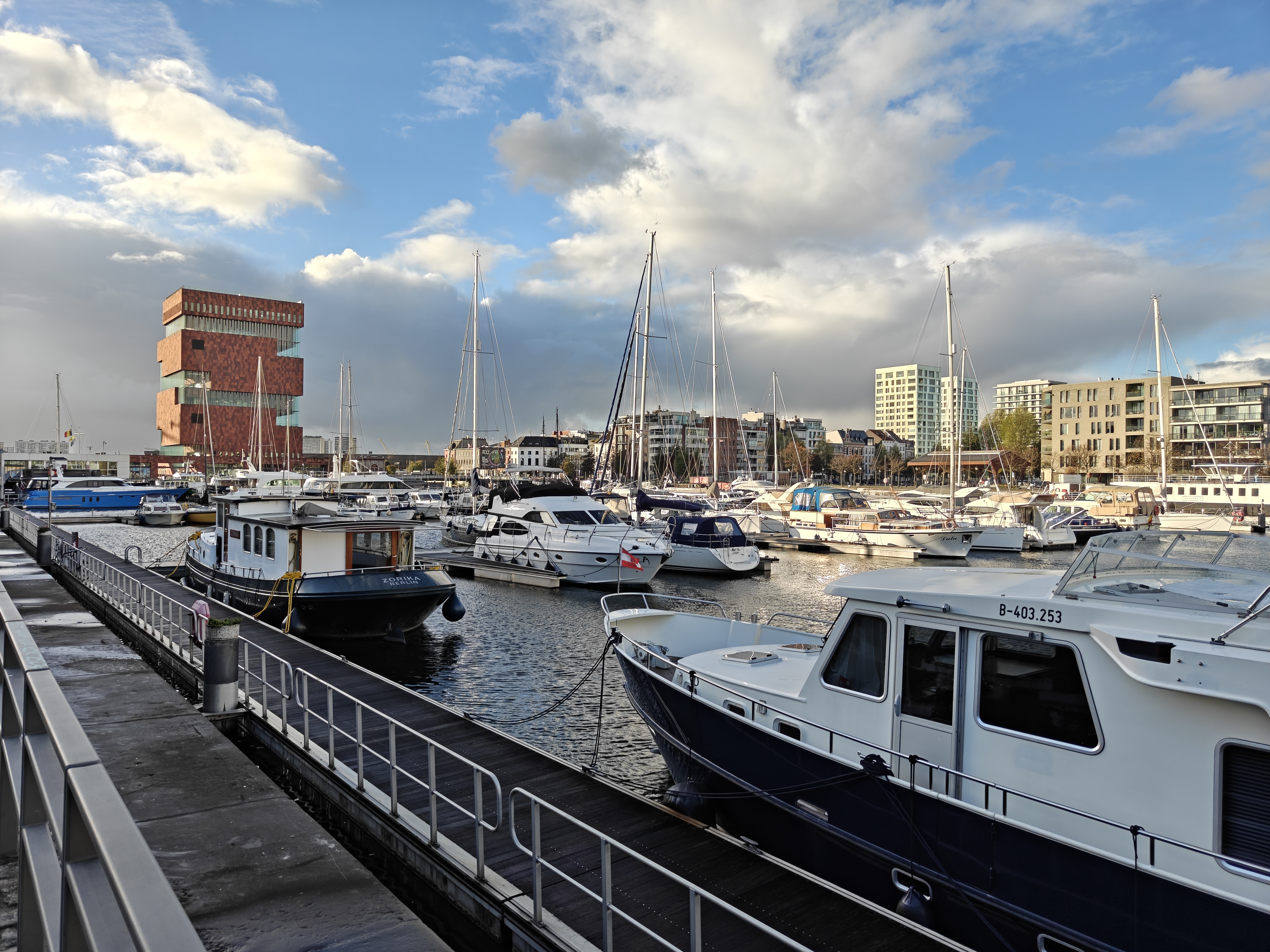 OnePlus 15 voorbeeldfoto