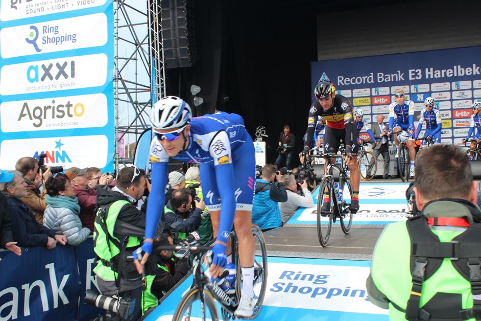 The Quick-Step team rolls down the ramp