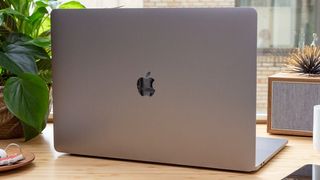 Dell XPS 17 vs MacBook Pro: Which Premium Laptop is for You