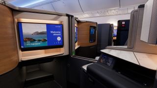 New United Polaris Seat