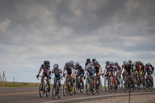 Riders start to figure out positioning as the sprint gets closer.