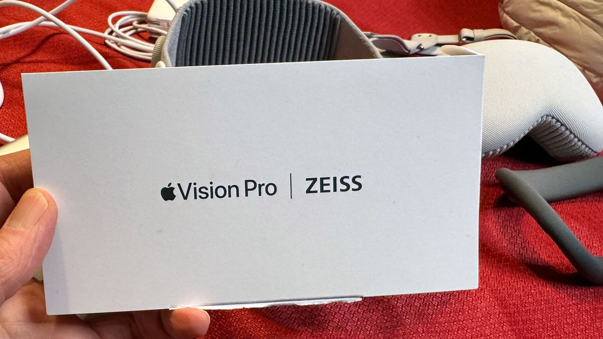 Apple Vision Pro Review