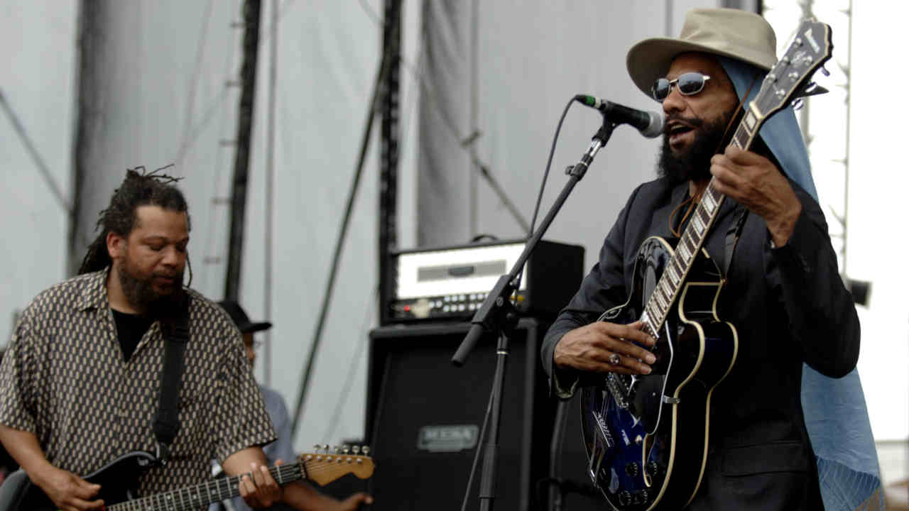 Bad Brains&amp;rsquo; performing live in 2007