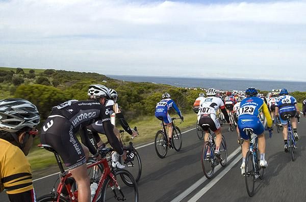 Riders followed the south-east coastline of Victoria for the first 15 kilometres of the stage.
