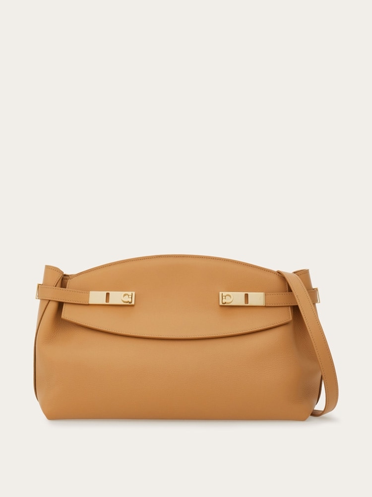 Hug Soft Crossbody Bag (l)