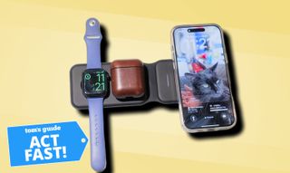 Iniu WI-222 3-in-1 Foldable Magnetic Charger with act fast badge.