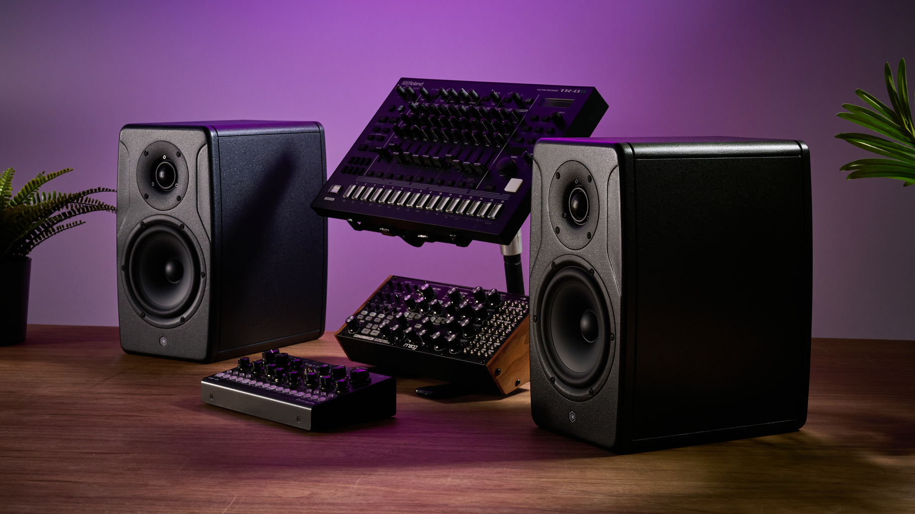 IK Multimedia iLoud Precision 6