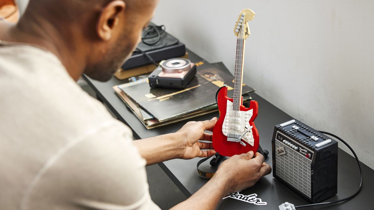 Fender Lego Stratocaster
