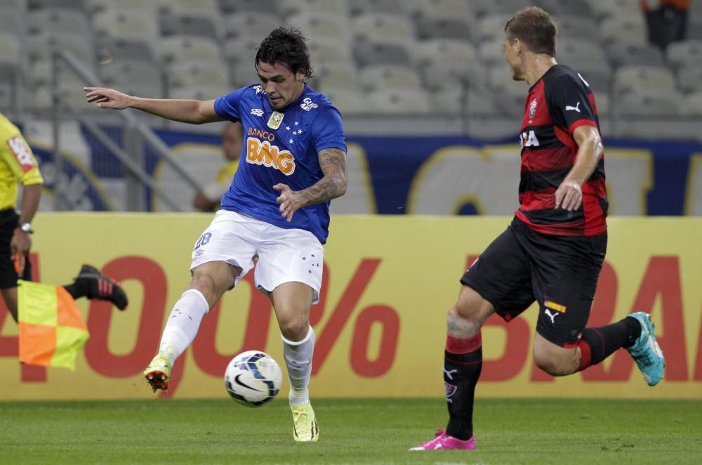 Brazil Serie A Wrap Cruzeiro maintain lead FourFourTwo