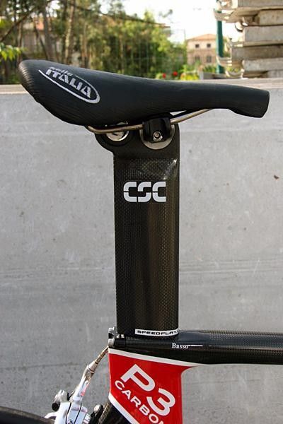 A two-position post allows for an adjustment in seat tube angle anywhere from 74-79 degrees, while the integrated seat tube collar enables easy removal of the seatpost. Also note the front of the saddle, chopped off to position the rider right behind the bottom bracket, the UCI minimum being five centimetres.