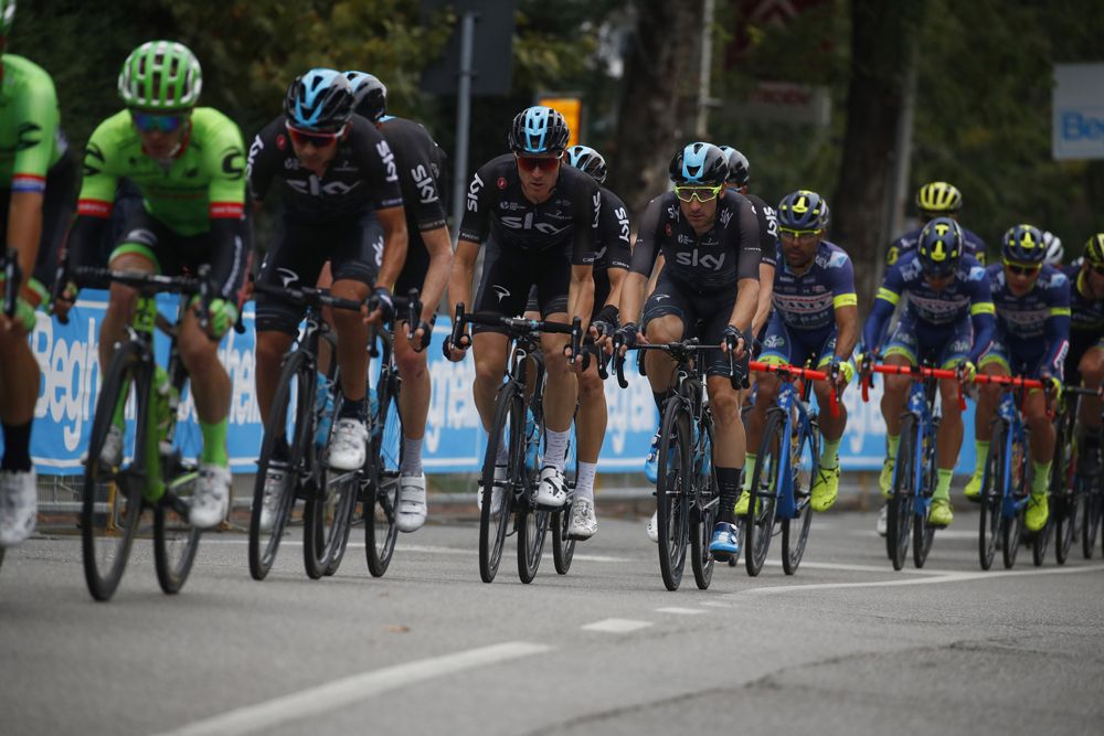 Team Sky lead the field in the Gran Premio Bruno Beghelli