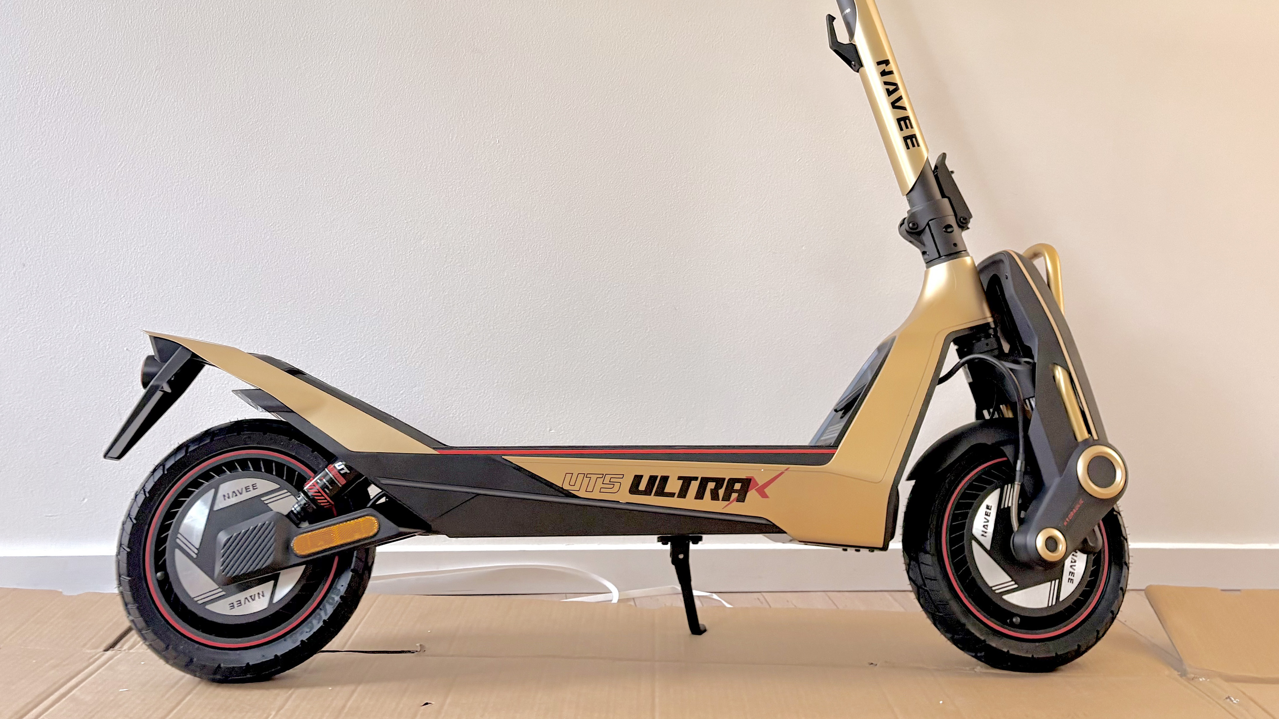 Navee UT5 Ultra X e-scooter