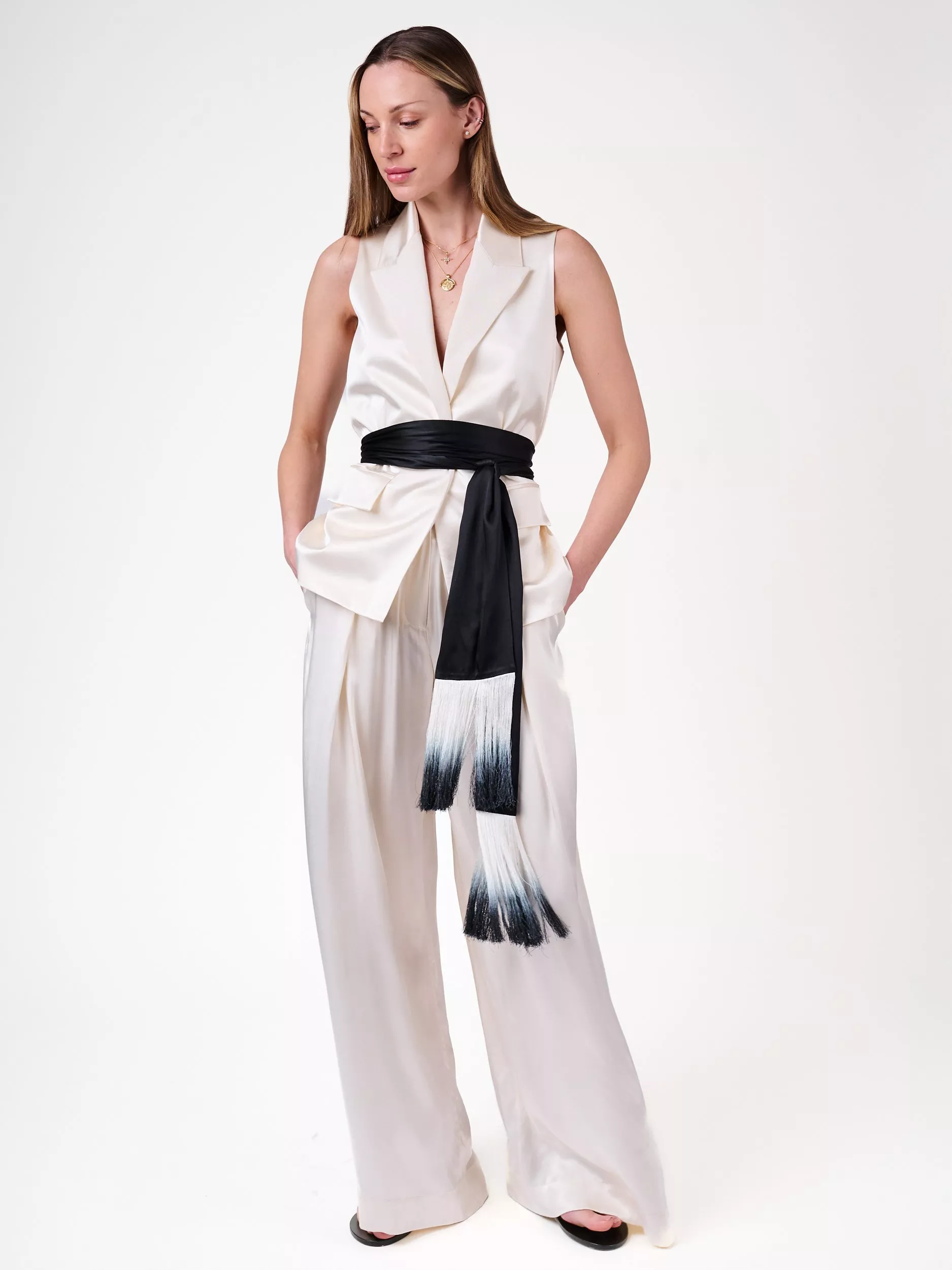 Amanda Wakeley Nika Tailored Waistcoat, White/black
