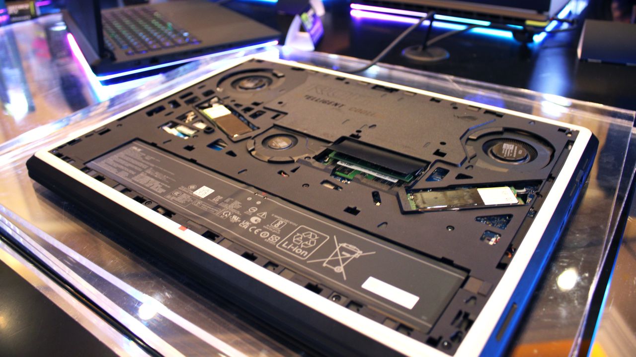 Asus ROG Strix Scar 18