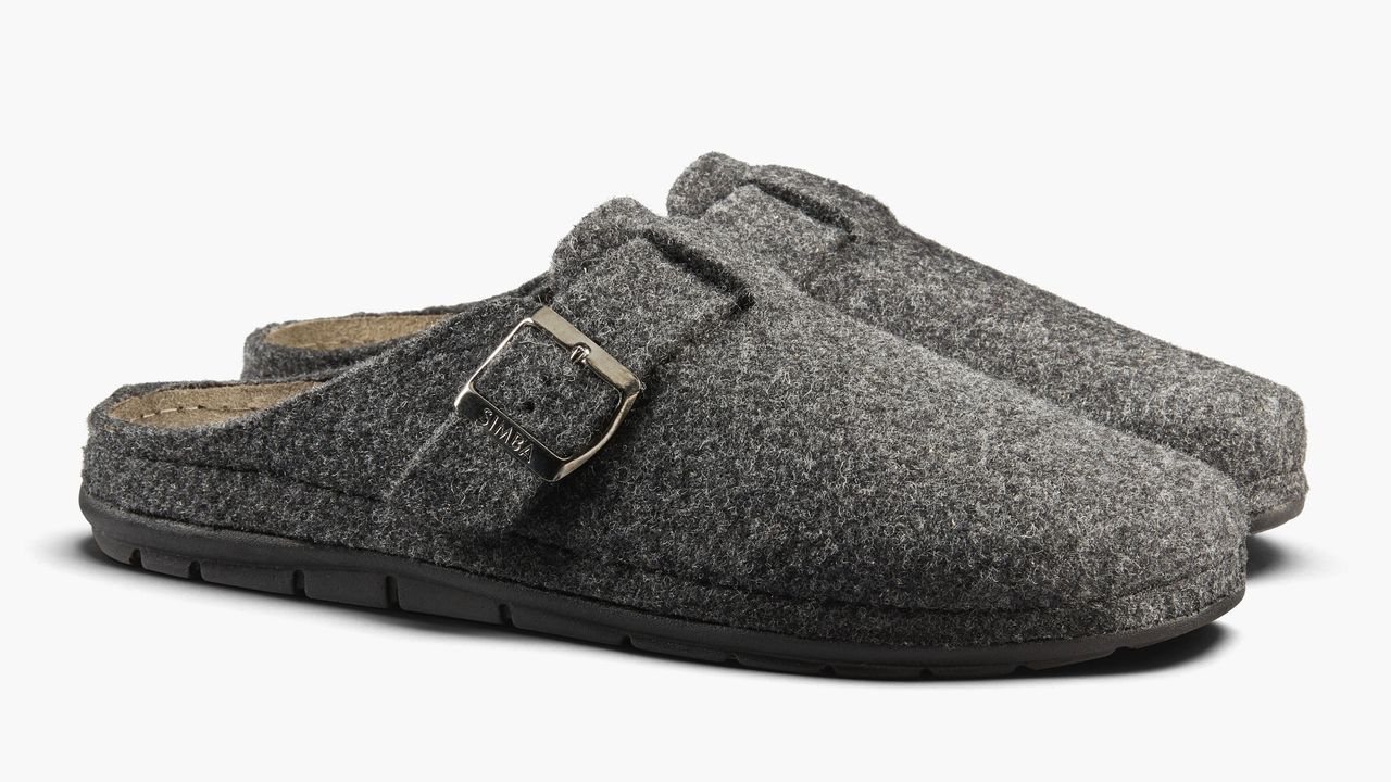 Simba slipper