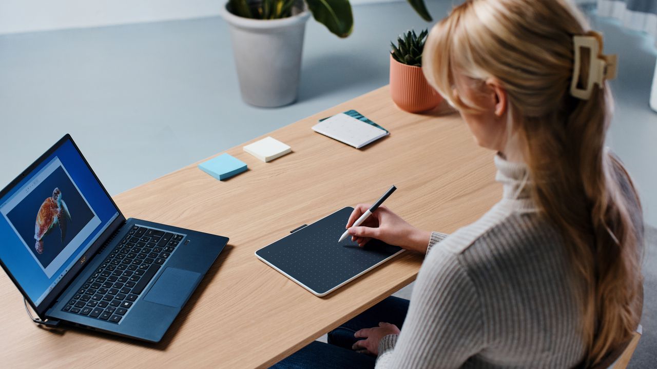 Wacom adds 4 new tablets to the One family of products, including small and medium pen tablets and the 13 inch Wacom One Touch.