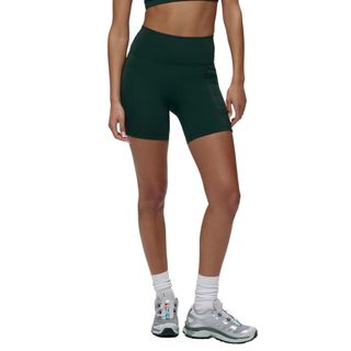 Ultimate Ultra Crop Pocket Shorts - Pine Green