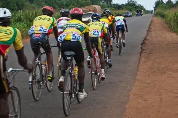 race is under way! Alphonse is #33 &ndash; the only rider to compete without cycling shoes and clipless pedals