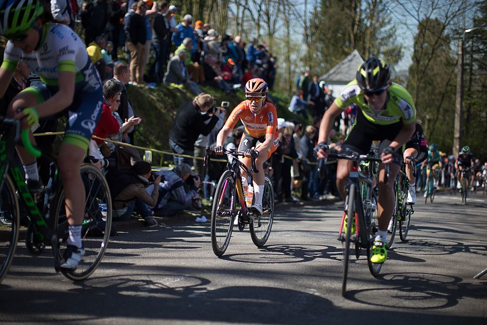 Karol-Ann Canuel (CAN) of Boels-Dolmans Cycling Team rides the last few hundred metres of the Fl&egrave;che Wallonne Femmes