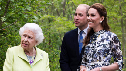 Britain&#039;s Catherine, Duchess of Cambridge (R) shows Britain&#039;s Queen Elizabeth II (L) and Britain&#039;s Prince William, Duke of Cambridge, around the &#039;Back to Nature Garden&#039; garden, that she designed along with Andree Davies and Adam White, during their visit to the 2019 RHS Chelsea Flower Show in London on May 20, 2019. The Chelsea flower show is held annually in the grounds of the Royal Hospital Chelsea. 