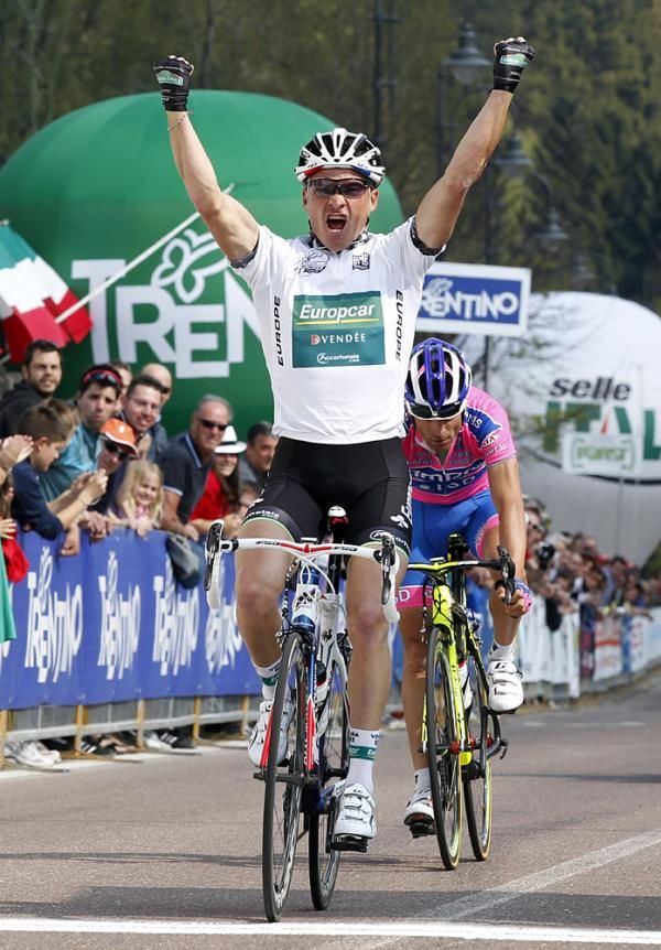 Thomas Voeckler (Europcar) topped Michele Scarponi (Lampre-ISD) to win the stage.