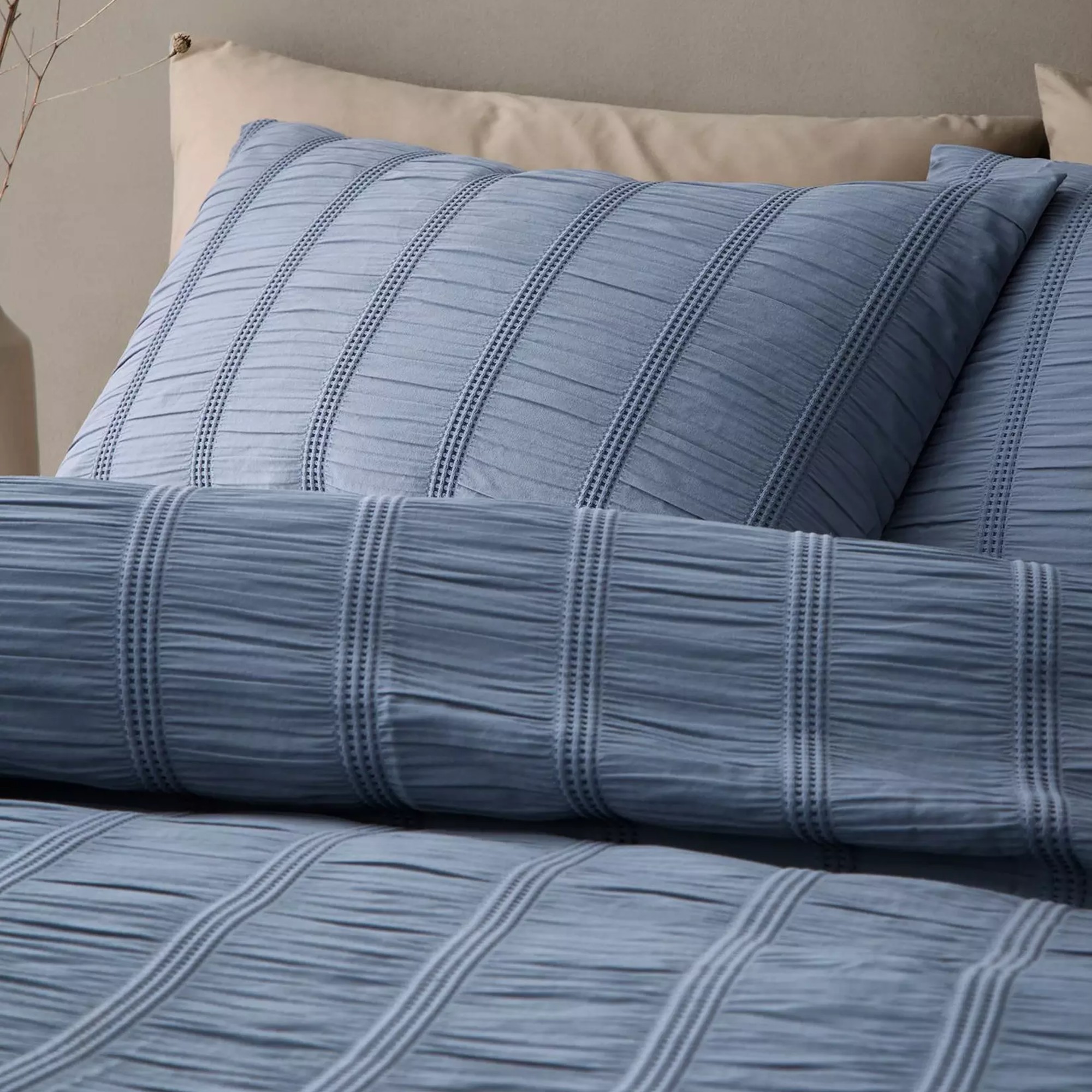 Very Waffle Textured Seersucker Duvet Cover Set