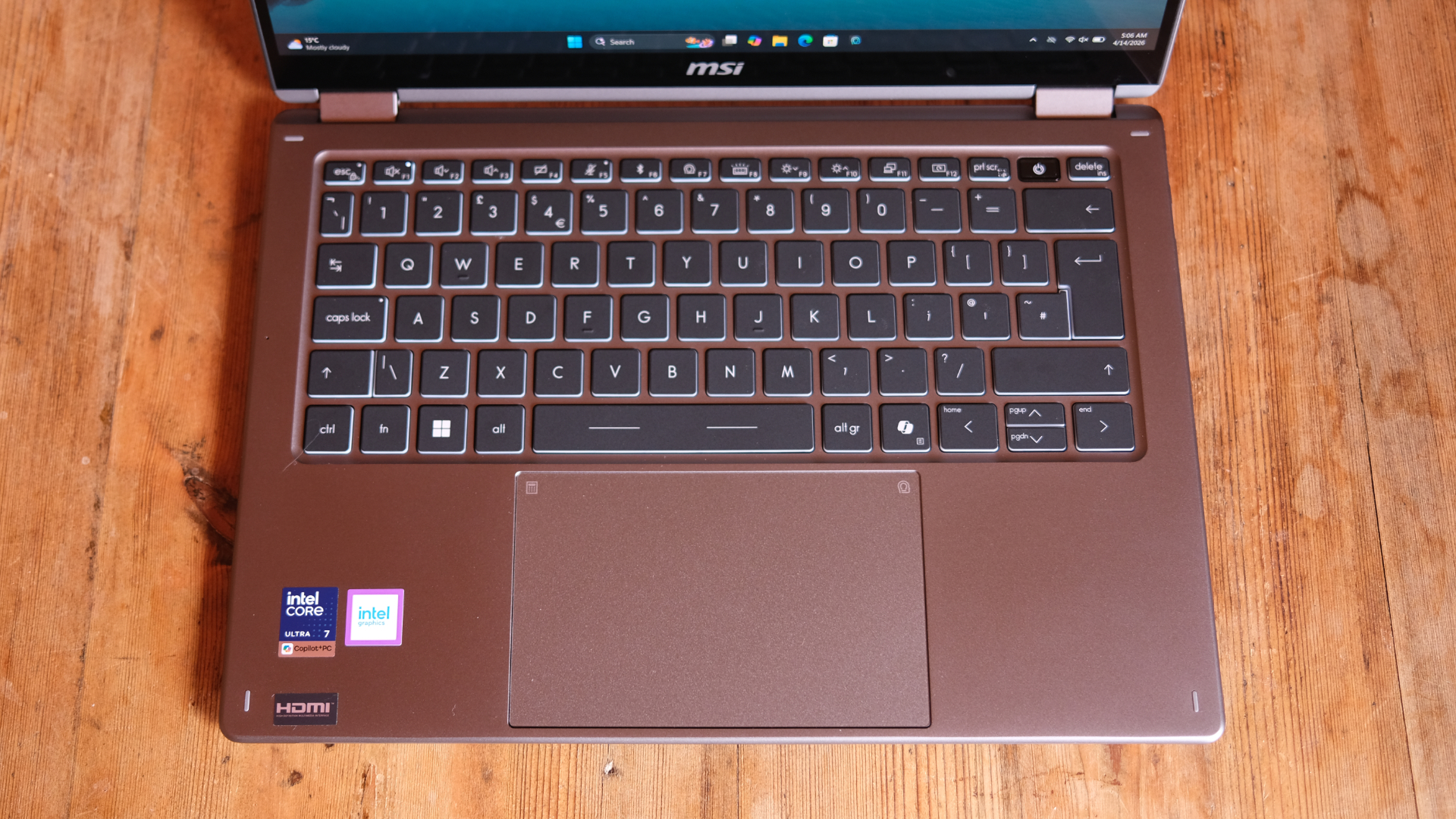 MSI Prestige 14 Flip AI+ review