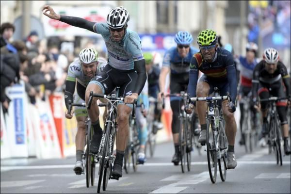 Tom Boonen (Omega Pharma-QuickStep) wins stage 2 at Paris-Nice