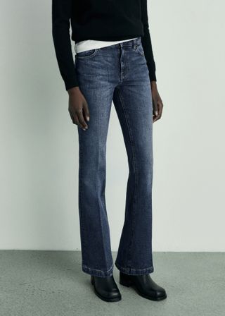 Low-Rise Flared Jeans - Women | Mango United Kingdom