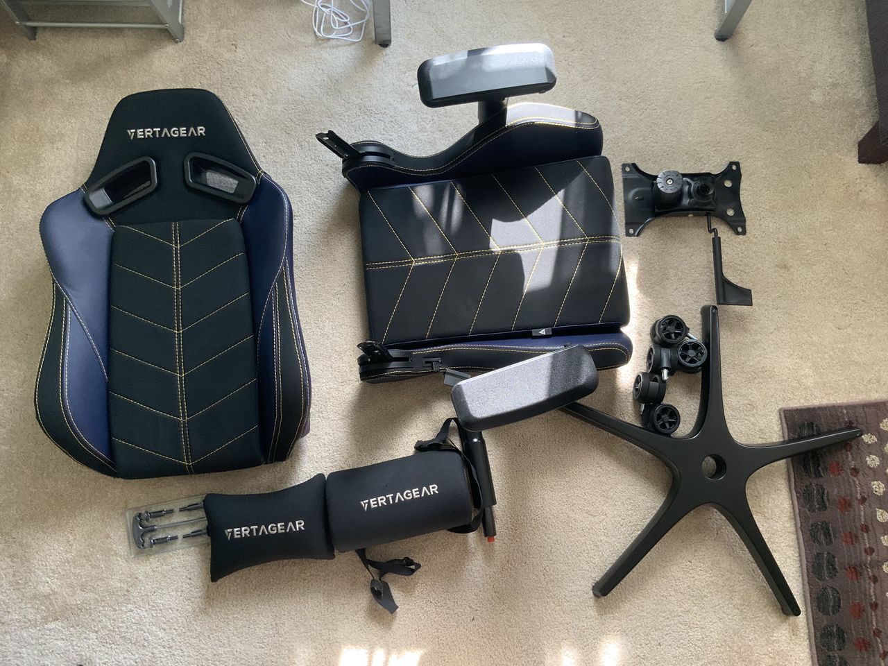 Vertagear Sl5000 Gaming Chair Lifestyle Before Assembly