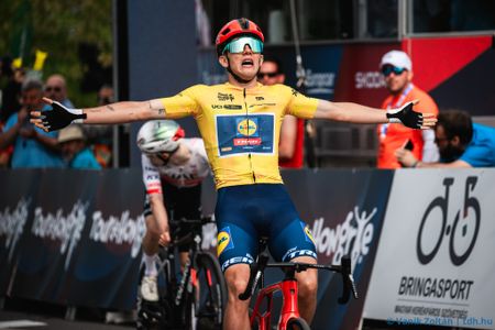 Thibau Nys (Lidl-Trek) wins stage 4