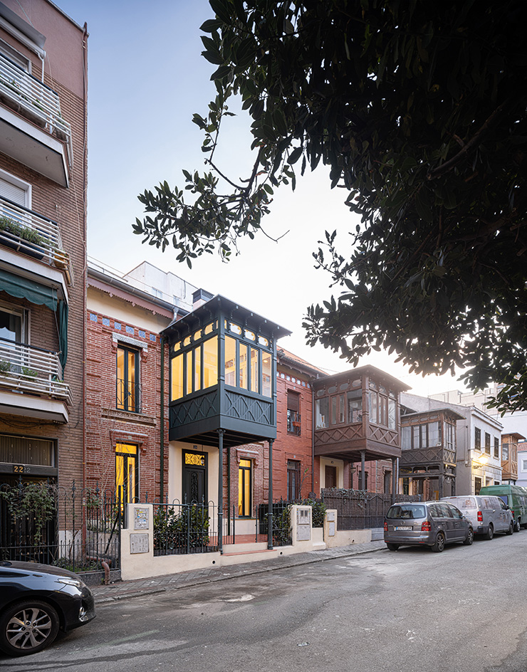 Casa Castelar by Solar.xyz