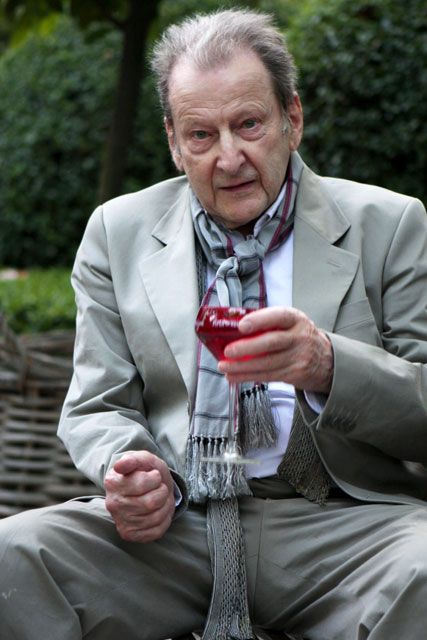 Lucian Freud dies