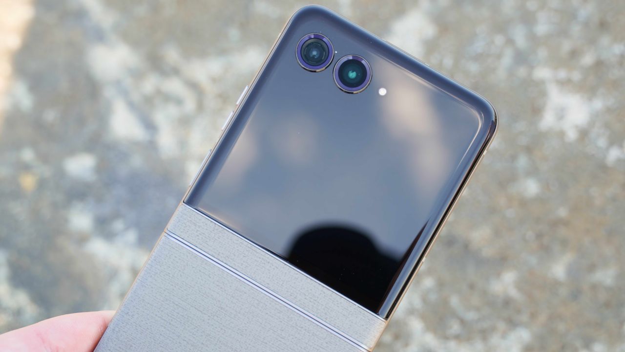 The Motorola Razr 2026 in the Pantone Hematite colorway.